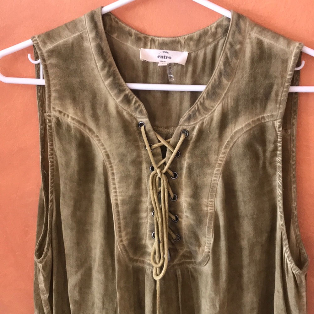 ENTRO | lace up tank